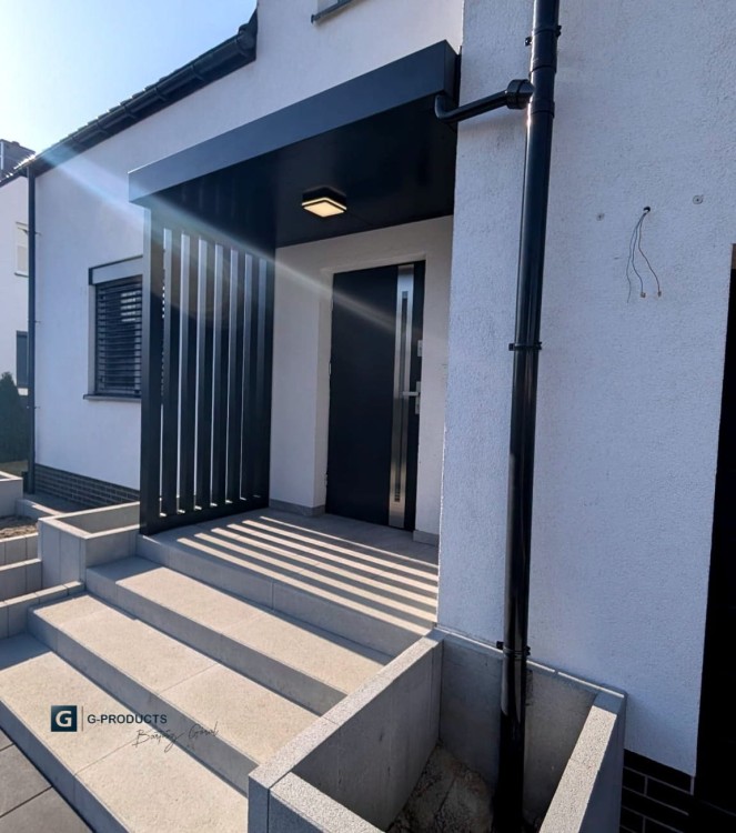 zadaszenie-nad-drzwi-daszek-lamele-szczecin